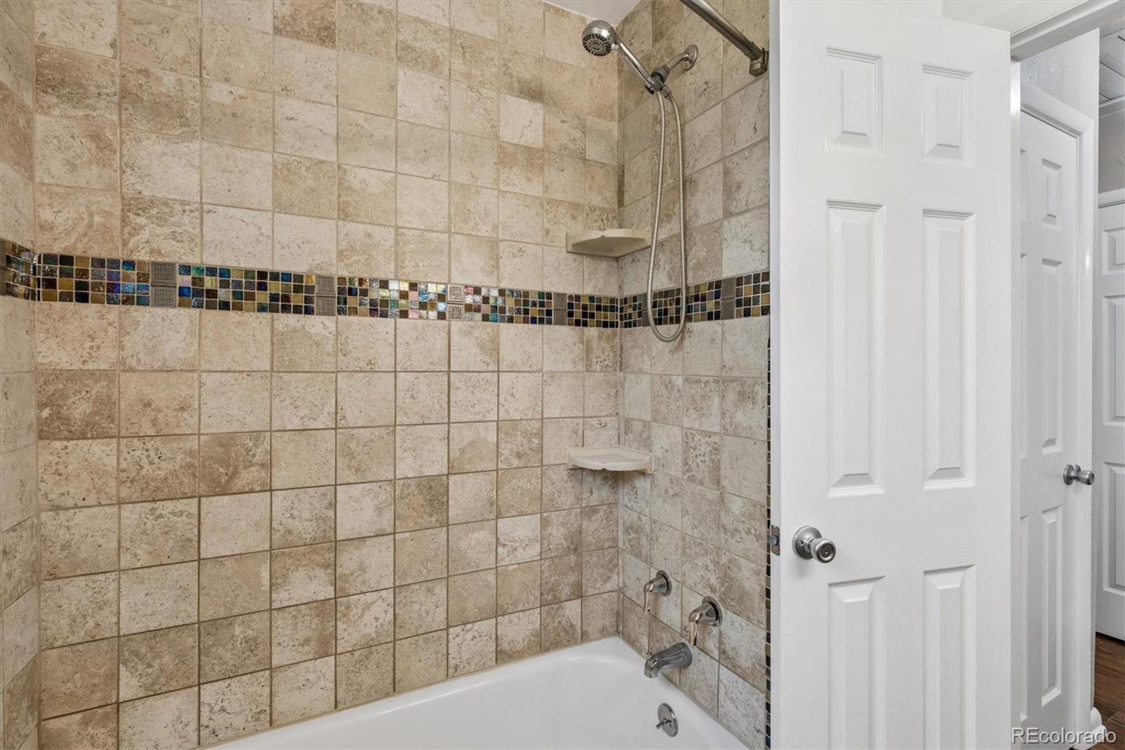 1606 Glen Bar Drive Lakewood CO 80215