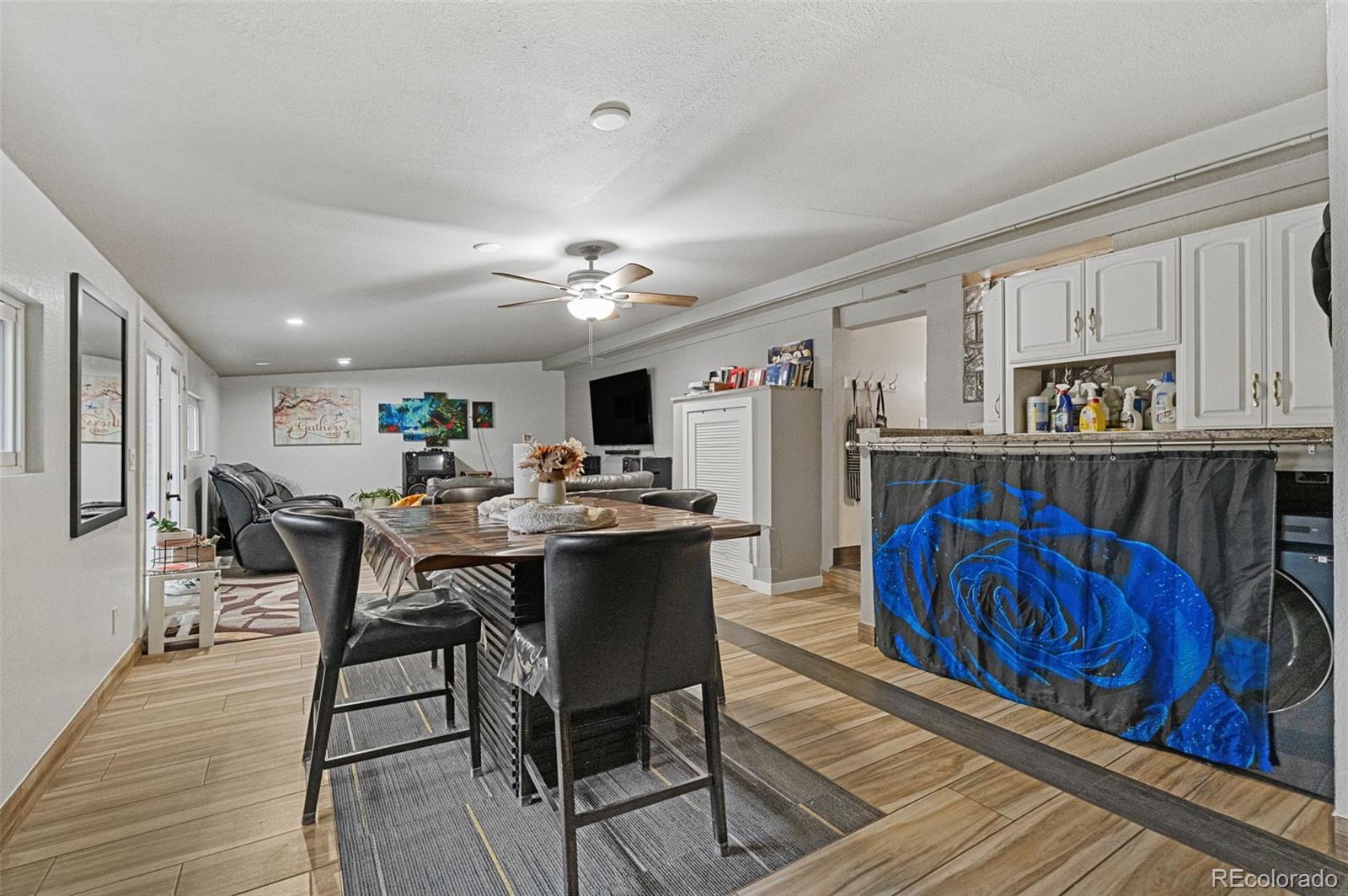 3017 Cimarron Street Aurora CO 80011