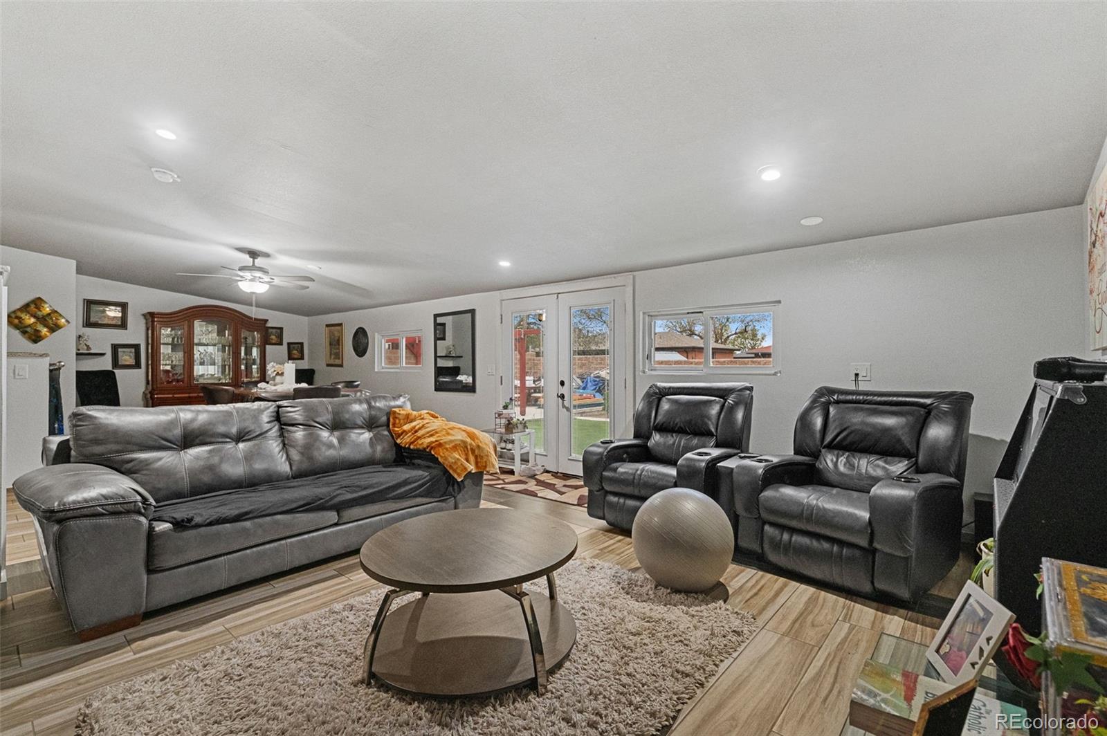 3017 Cimarron Street Aurora CO 80011