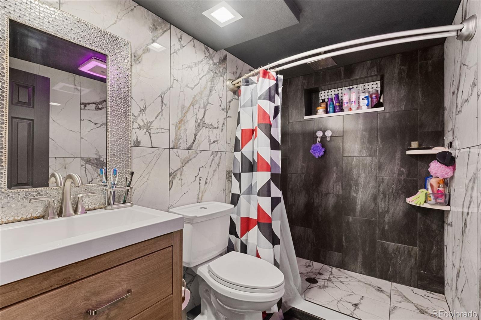 3017 Cimarron Street Aurora CO 80011
