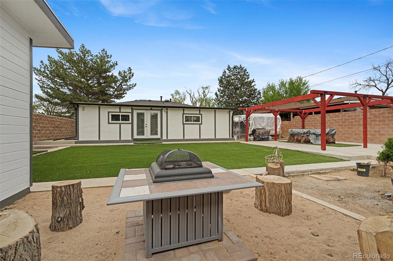 3017 Cimarron Street Aurora CO 80011