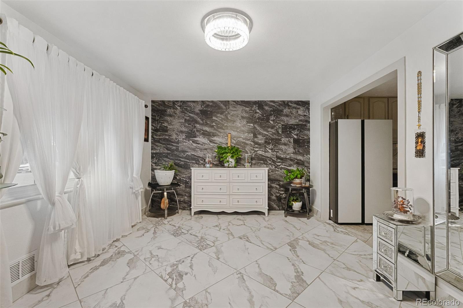 3017 Cimarron Street Aurora CO 80011