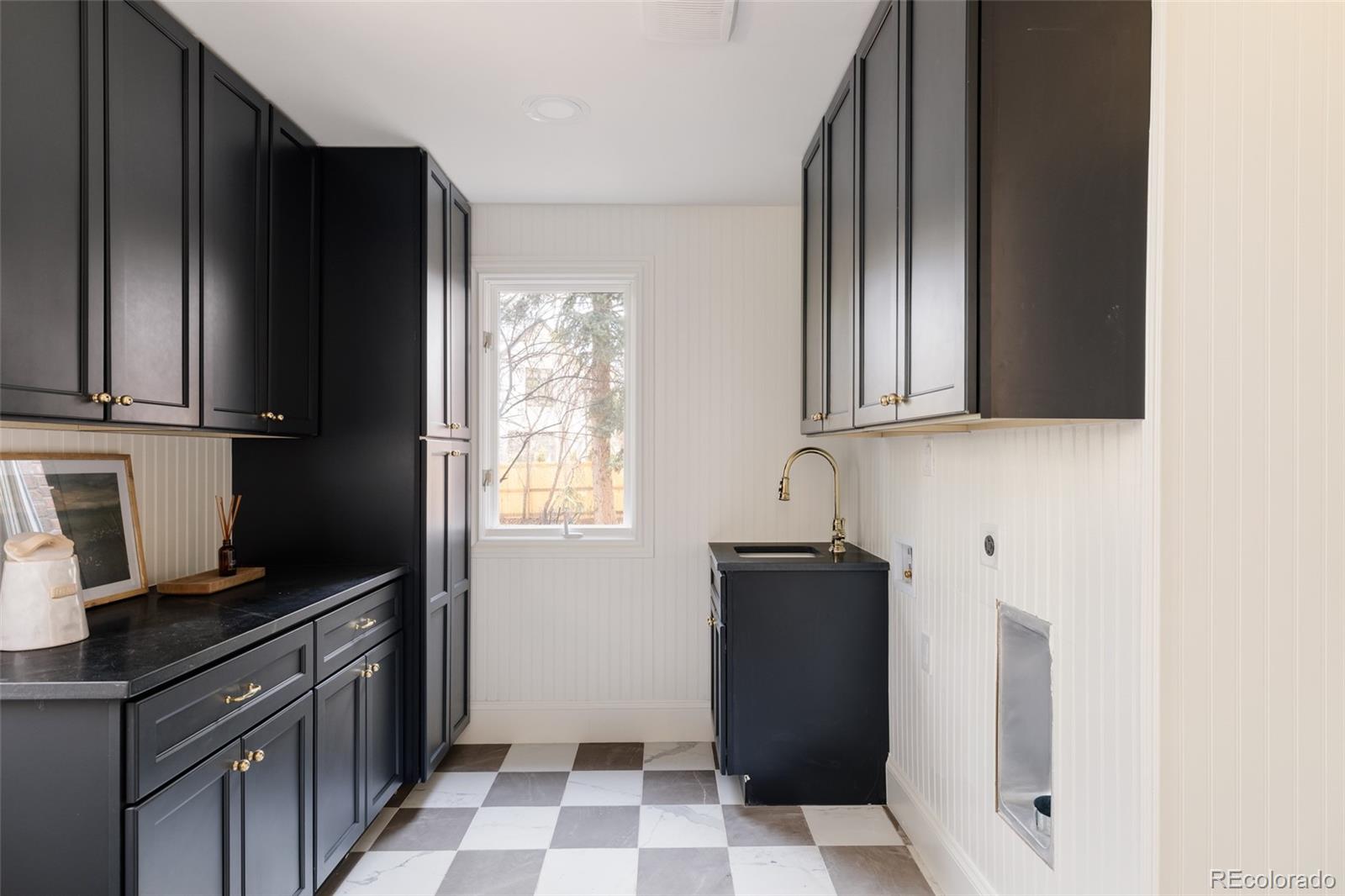 334 Ivy Street Denver CO 80220