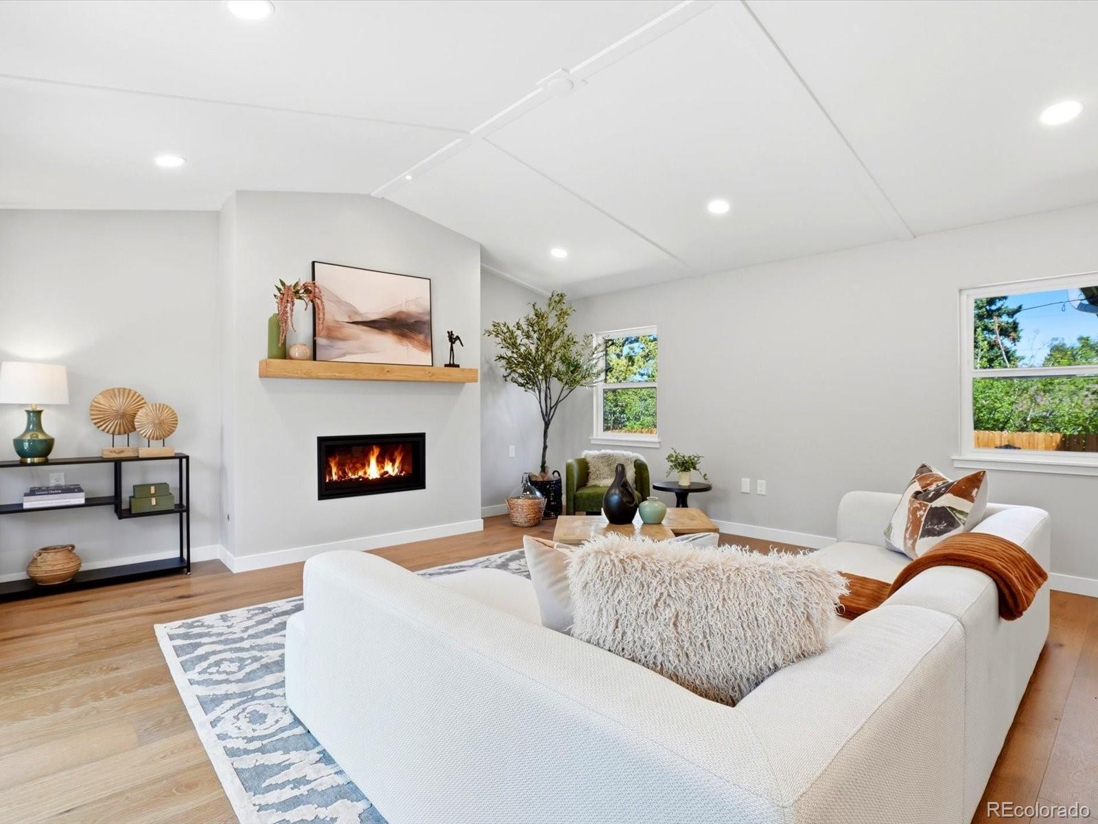 3403 S Ivanhoe Way Denver CO 80222