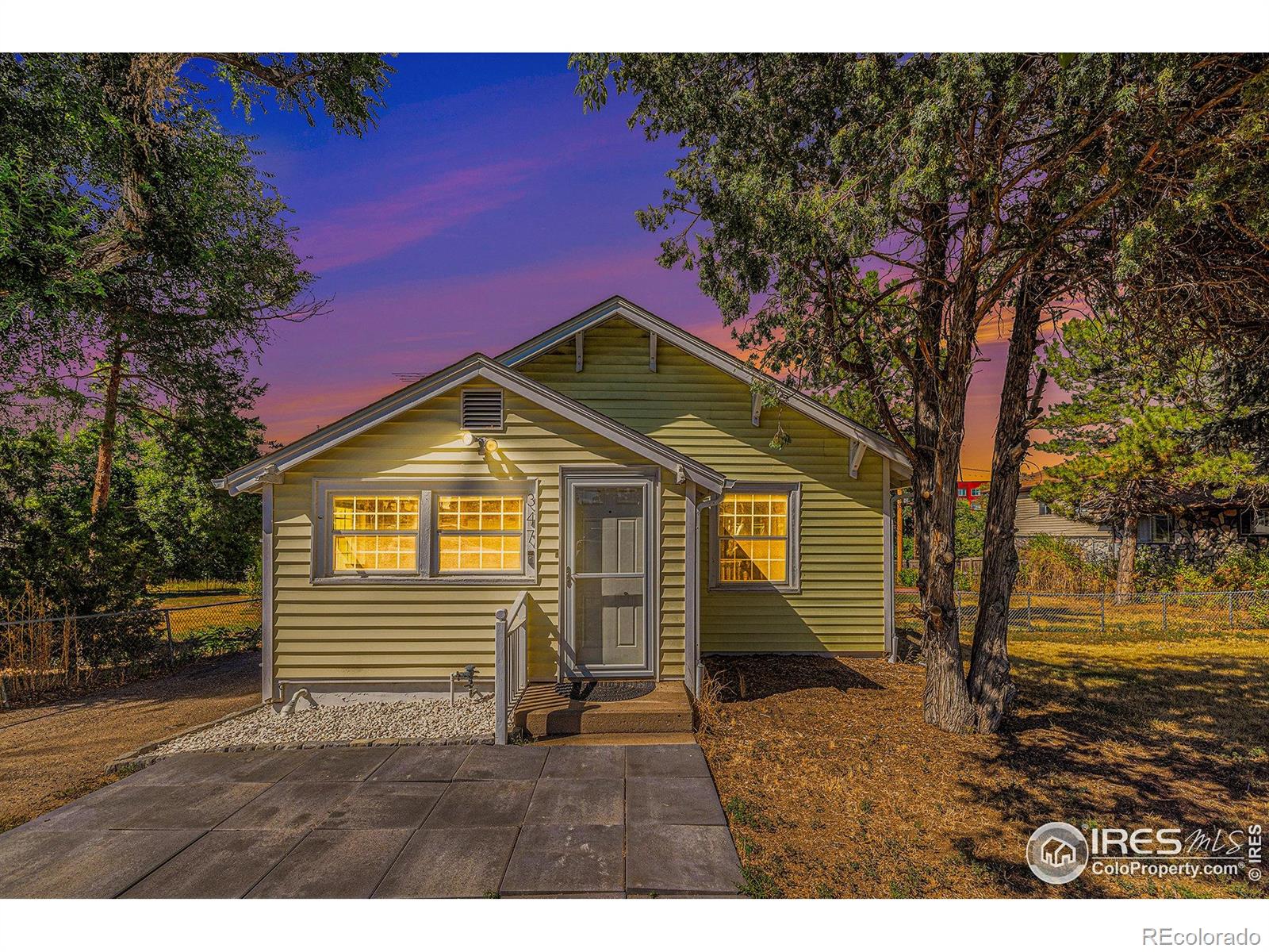 347 W Rafferty Gardens Avenue Littleton CO 80120