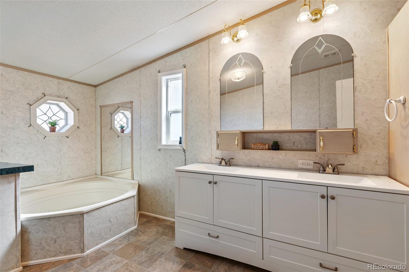 358 13th Street Penrose CO 81240