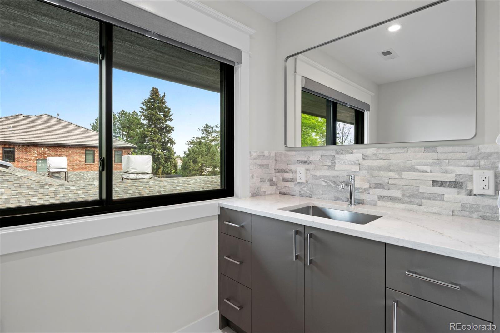 148 S Grape Street Denver CO 80246