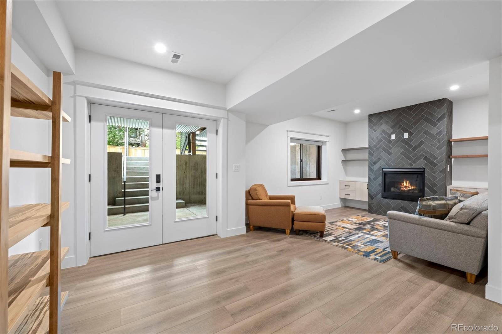 148 S Grape Street Denver CO 80246
