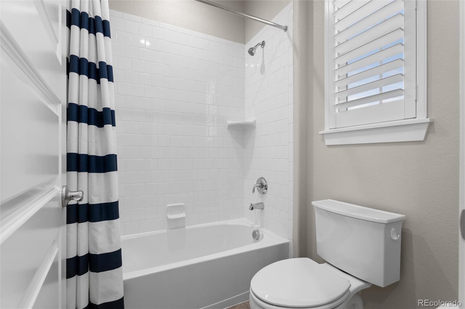 27671 E Lakeview Drive Aurora CO 80016