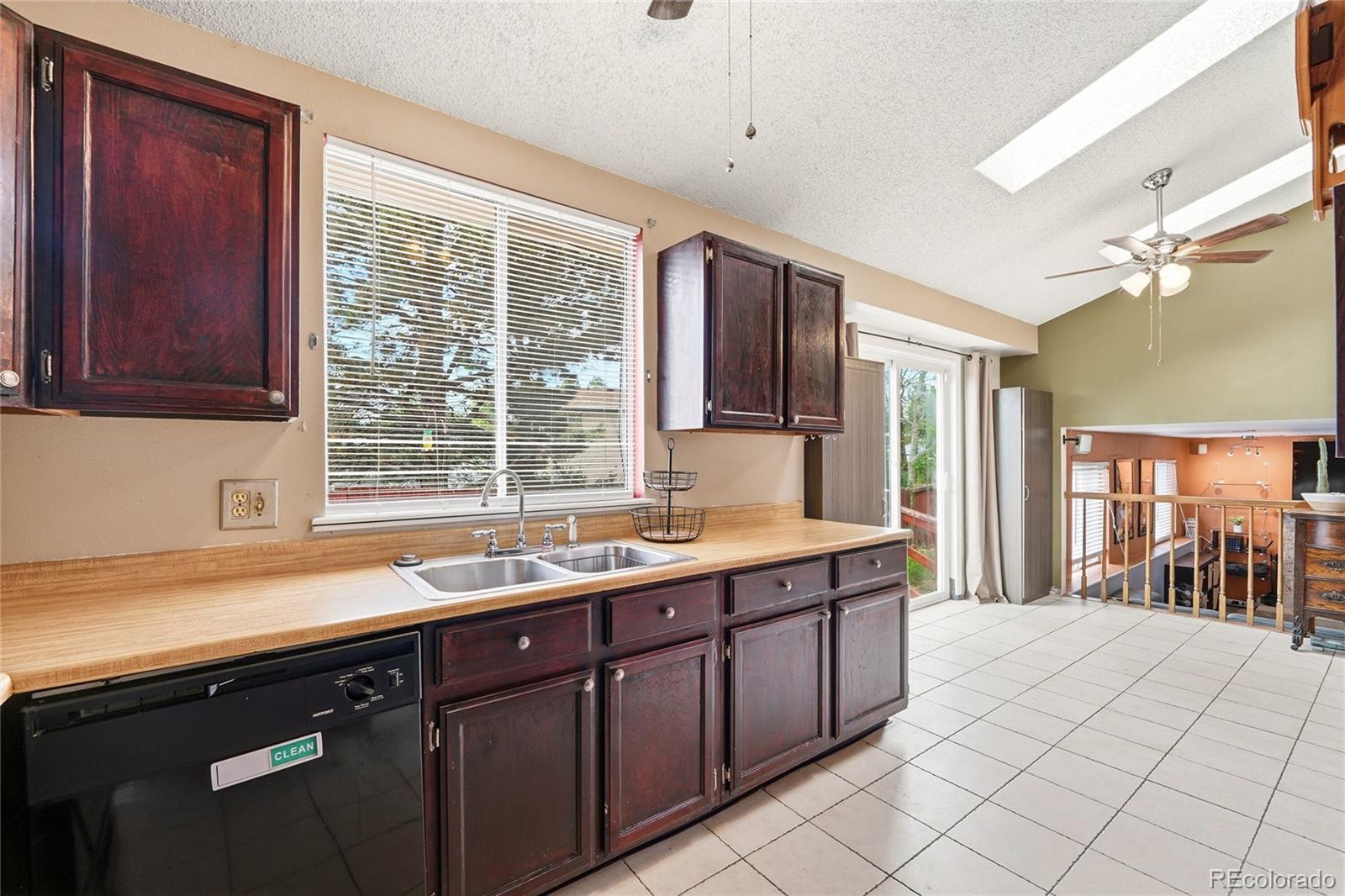4059 S Dunkirk Way Aurora CO 80013