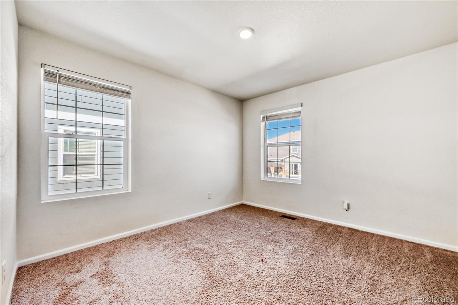 6070 N Gibralter Court Aurora CO 80019