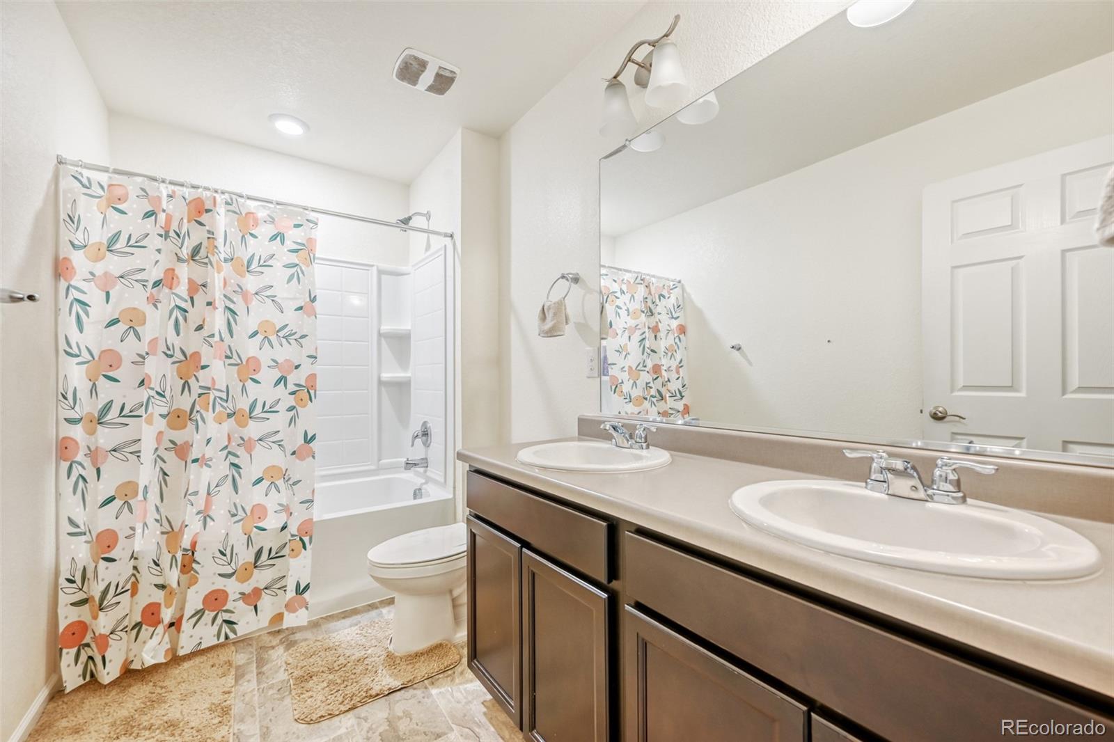 6070 N Gibralter Court Aurora CO 80019