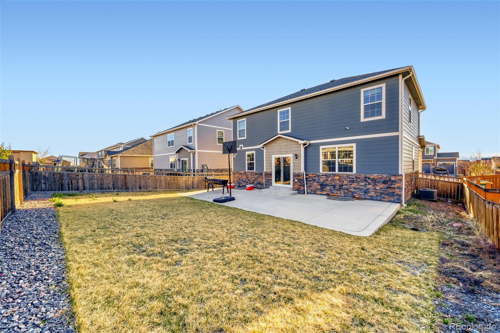 6070 N Gibralter Court Aurora CO 80019