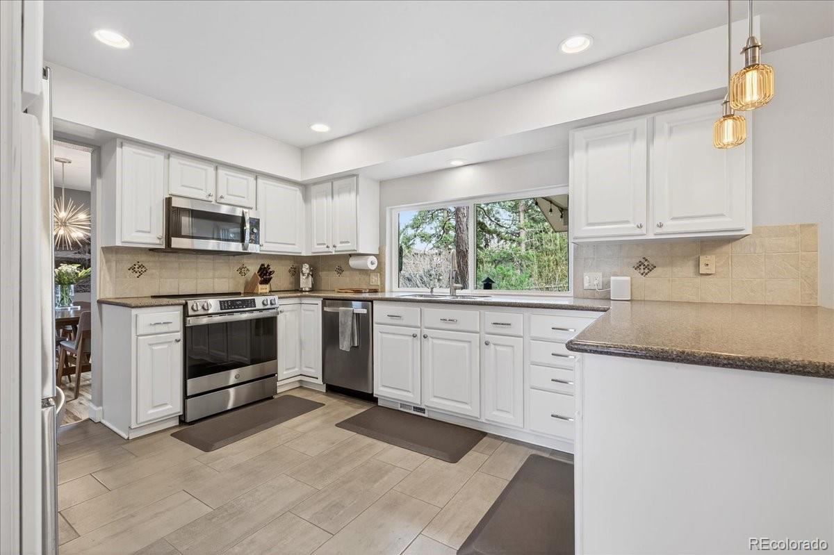 7156 S Kendall Boulevard Littleton CO 80128