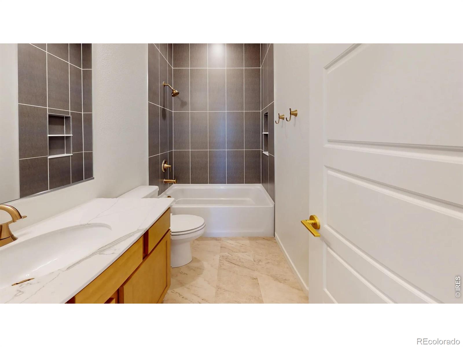 505 Gavin Court Hudson CO 80642