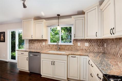 5295 S Liverpool Way Centennial CO 80015