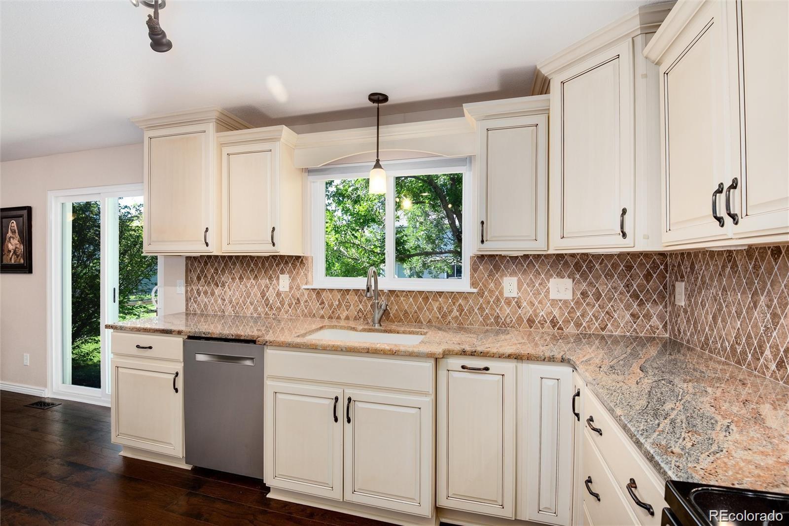 5295 S Liverpool Way Centennial CO 80015
