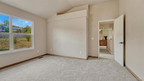15211 Ridgefield Lane Colorado Springs CO 80921
