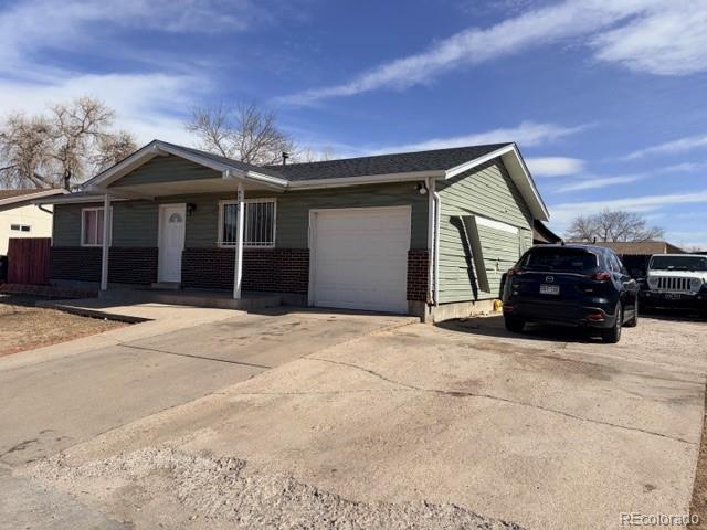 5320 Worchester Street Denver CO 80239