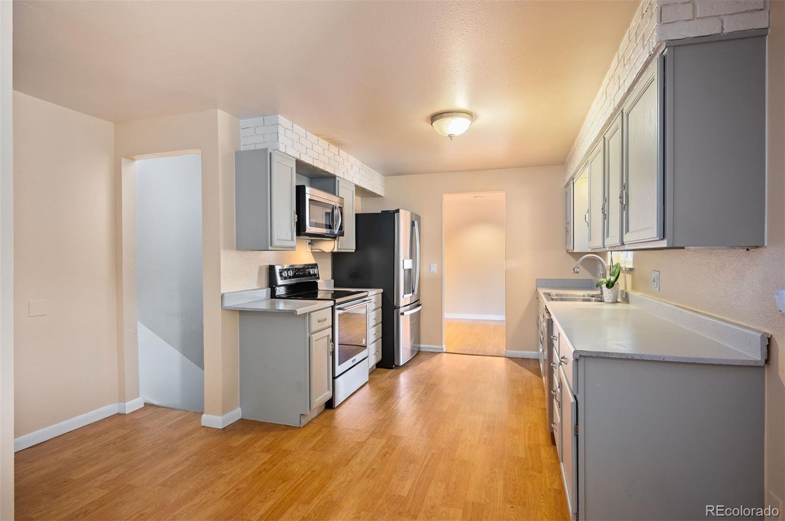 8266 Conifer Road Denver CO 80221