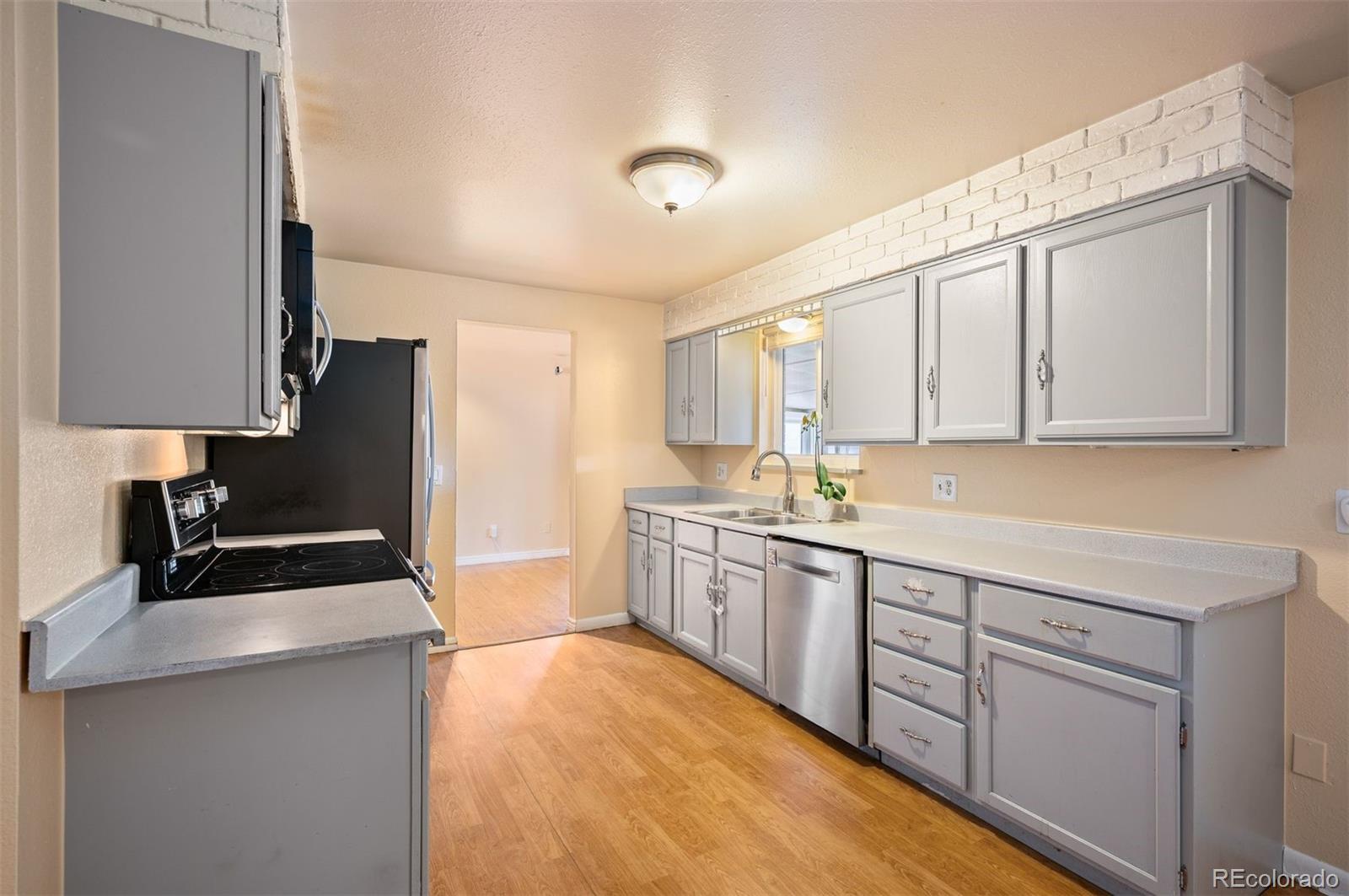 8266 Conifer Road Denver CO 80221
