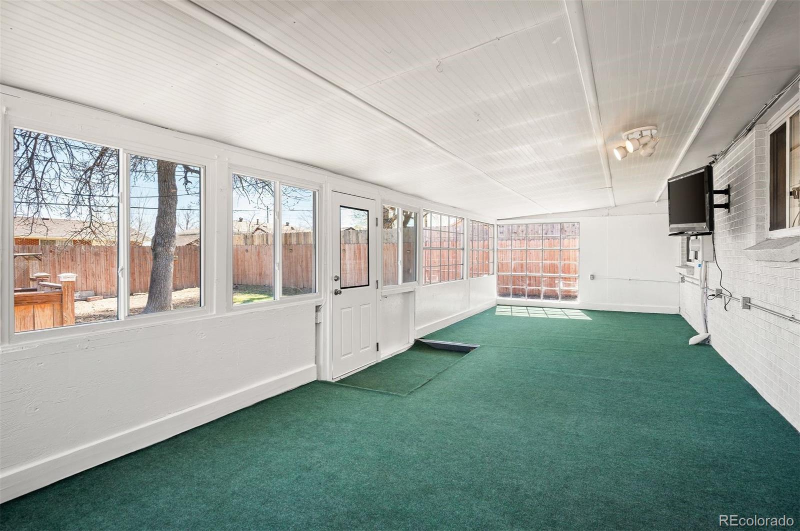 8266 Conifer Road Denver CO 80221