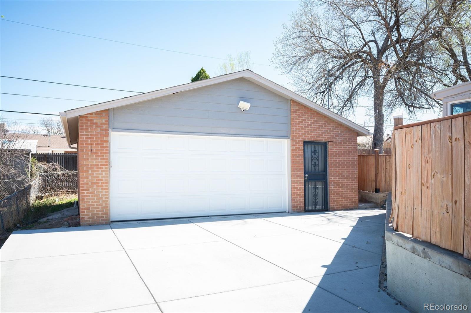8266 Conifer Road Denver CO 80221