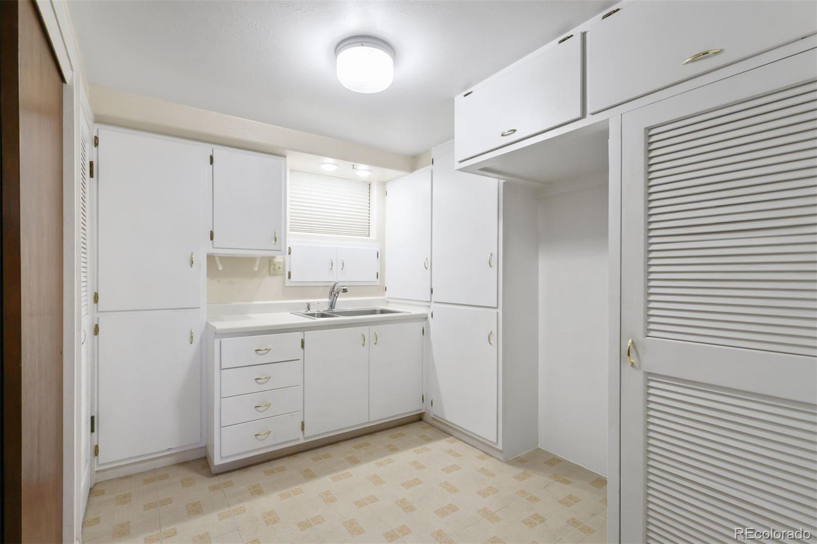 718 Querida Drive Colorado Springs CO 80909