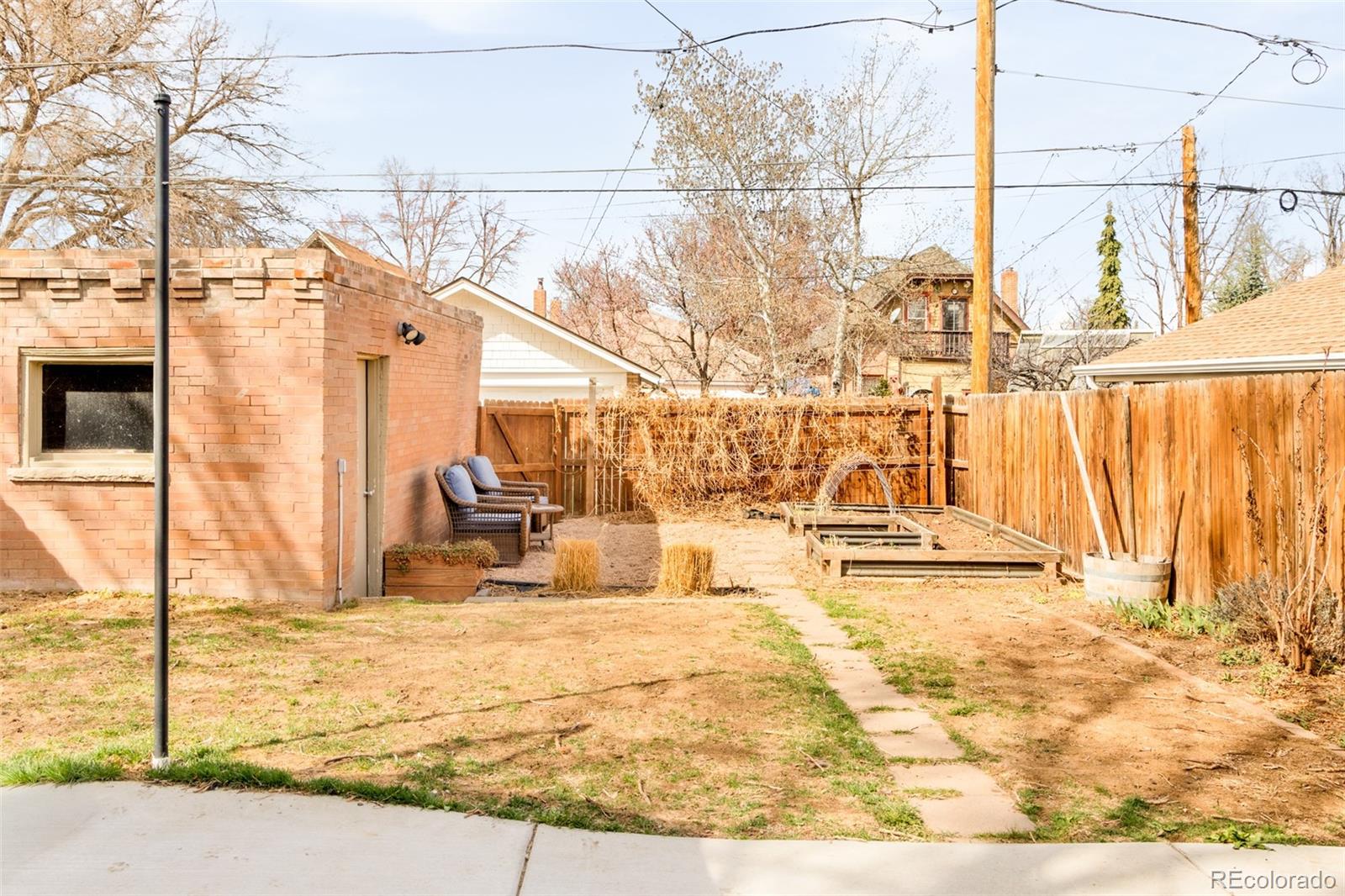 3253 N Columbine Street Denver CO 80205