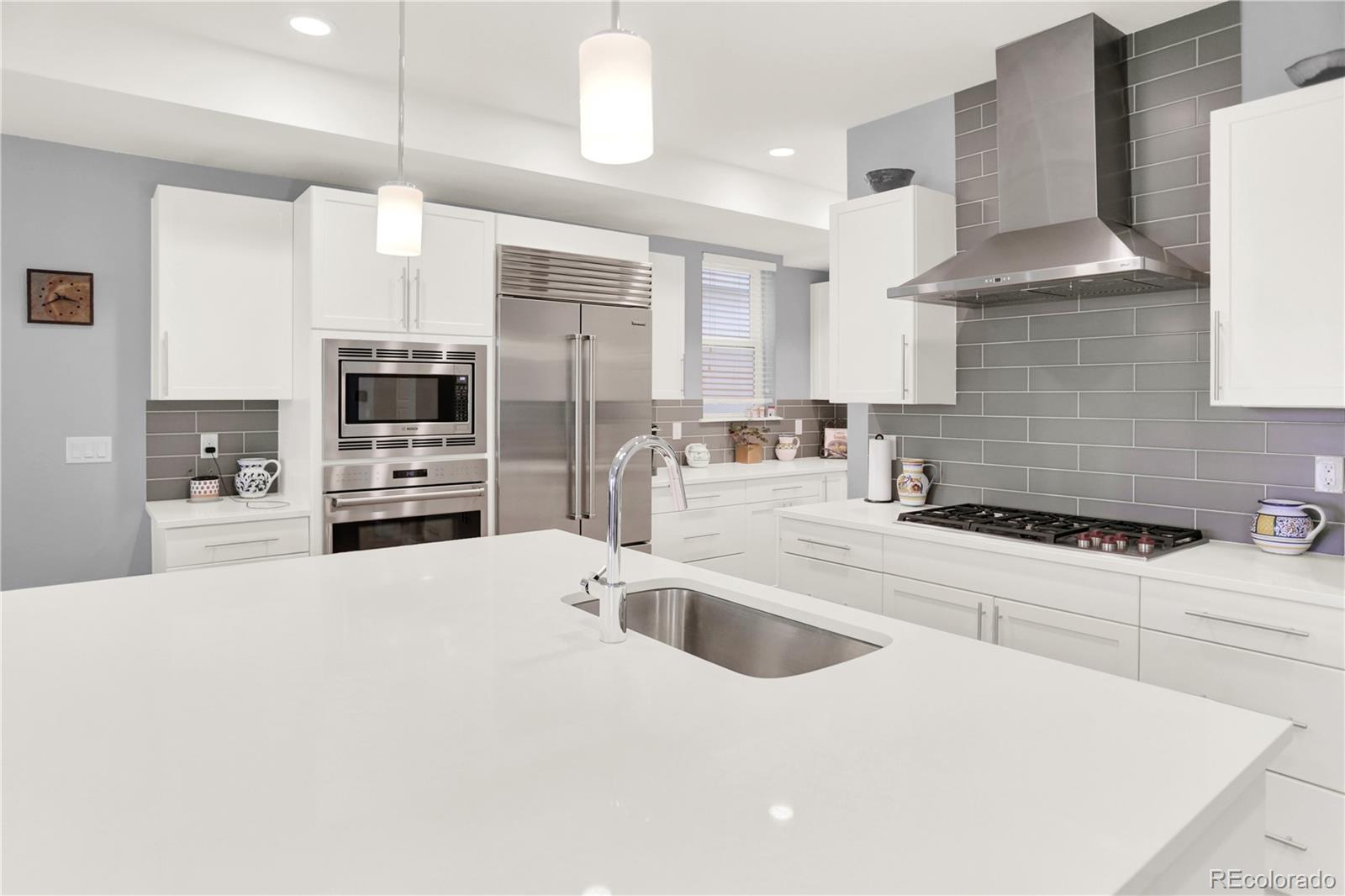 31 S Oneida Court Denver CO 80230