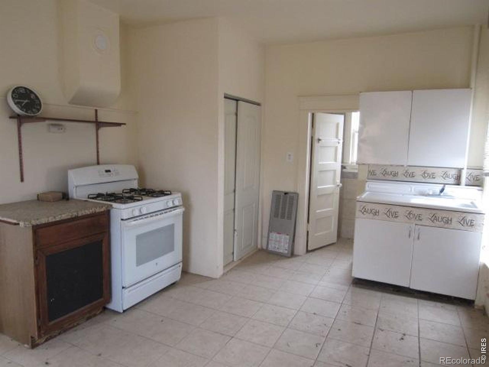406 Hamilton Street Sterling CO 80751