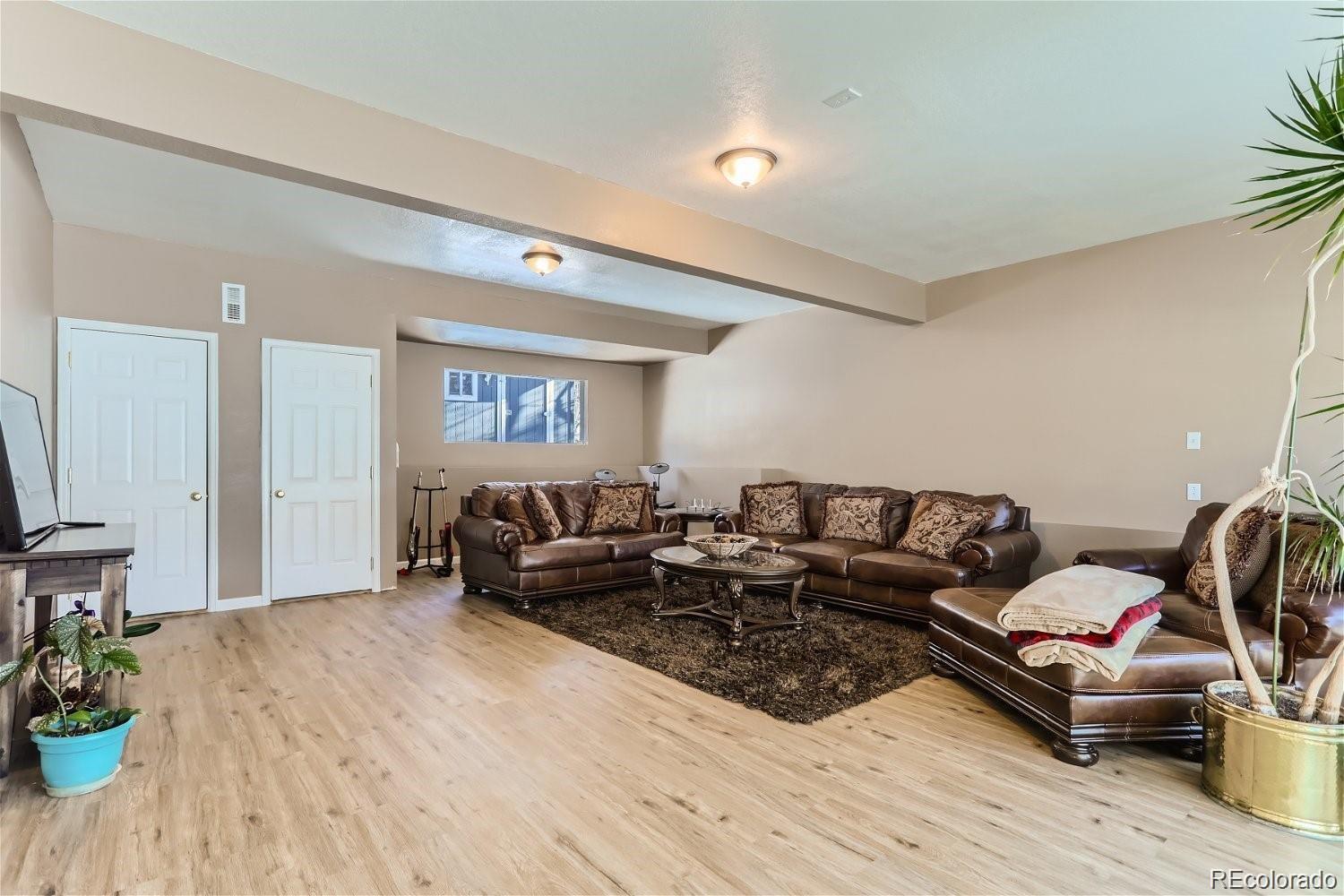 125 El Lobo Lane Bailey CO 80421