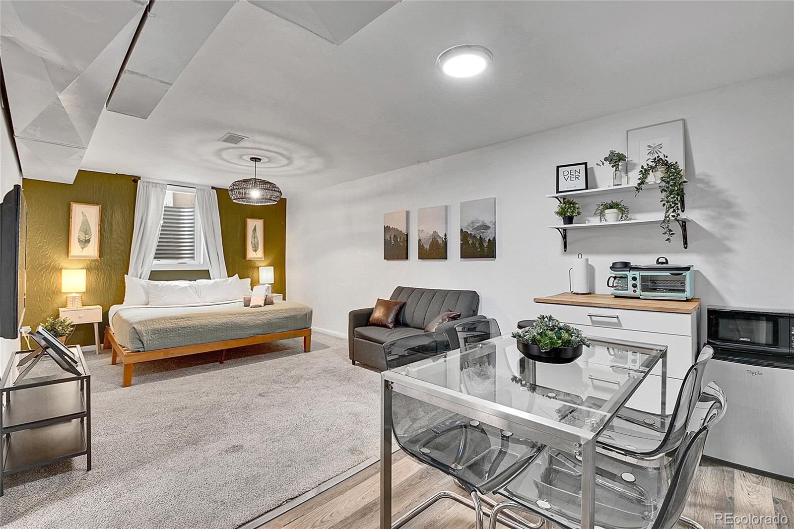 7001 Alan Drive Denver CO 80221