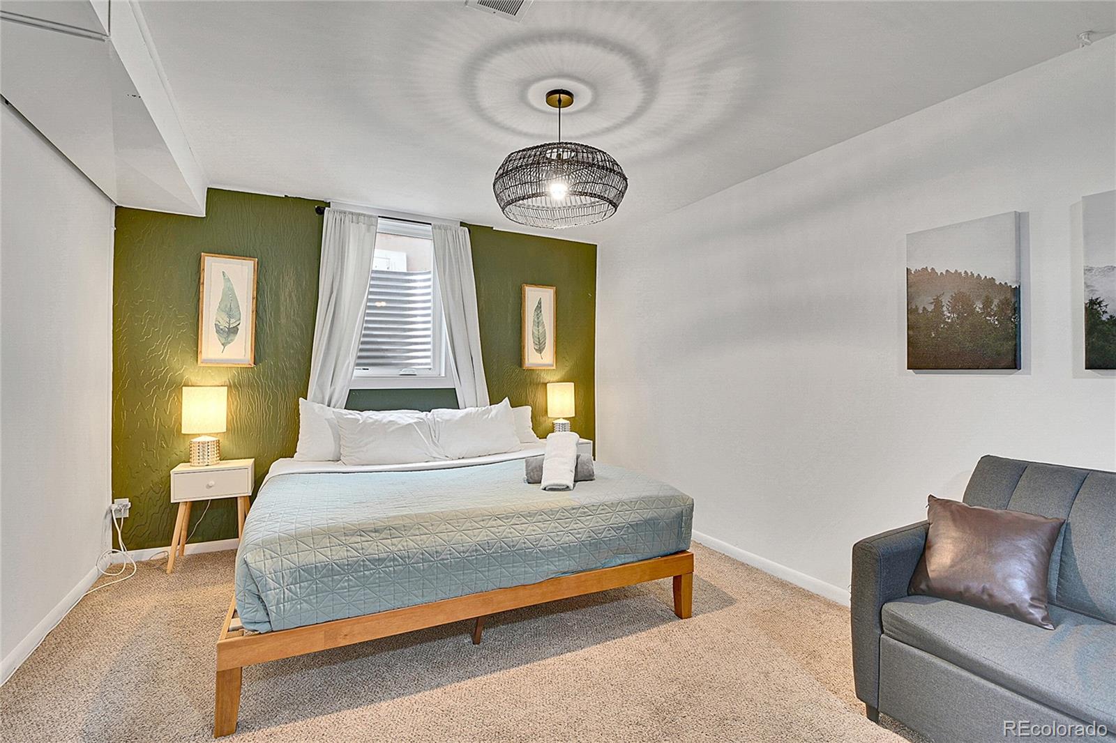 7001 Alan Drive Denver CO 80221