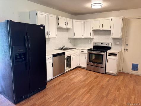 2513 S Crystal Street Aurora CO 80014