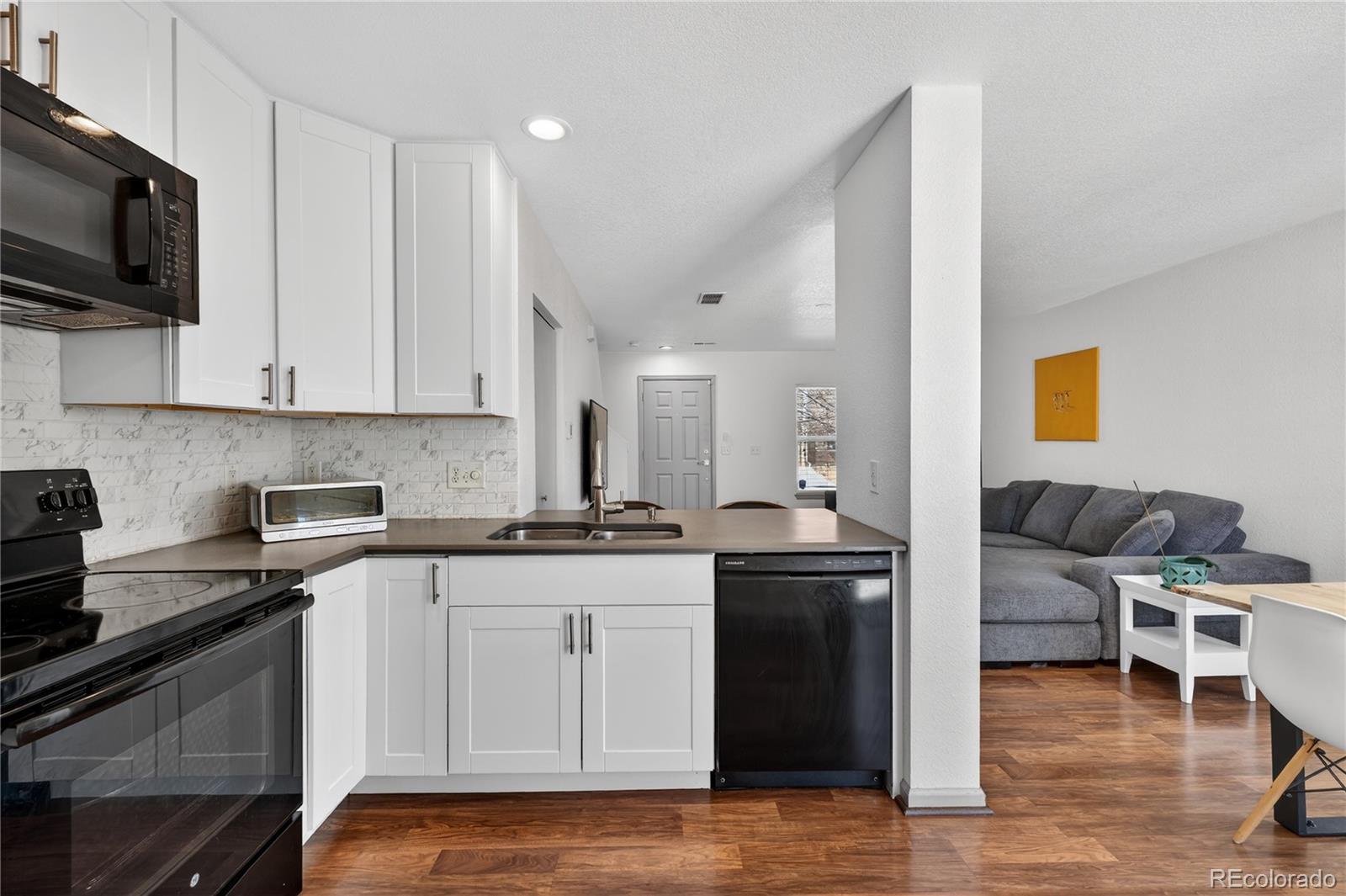 3688 Dexter Court Denver CO 80207