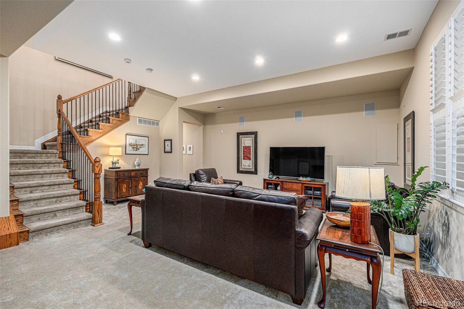 3163 N Elmira Street Denver CO 80238