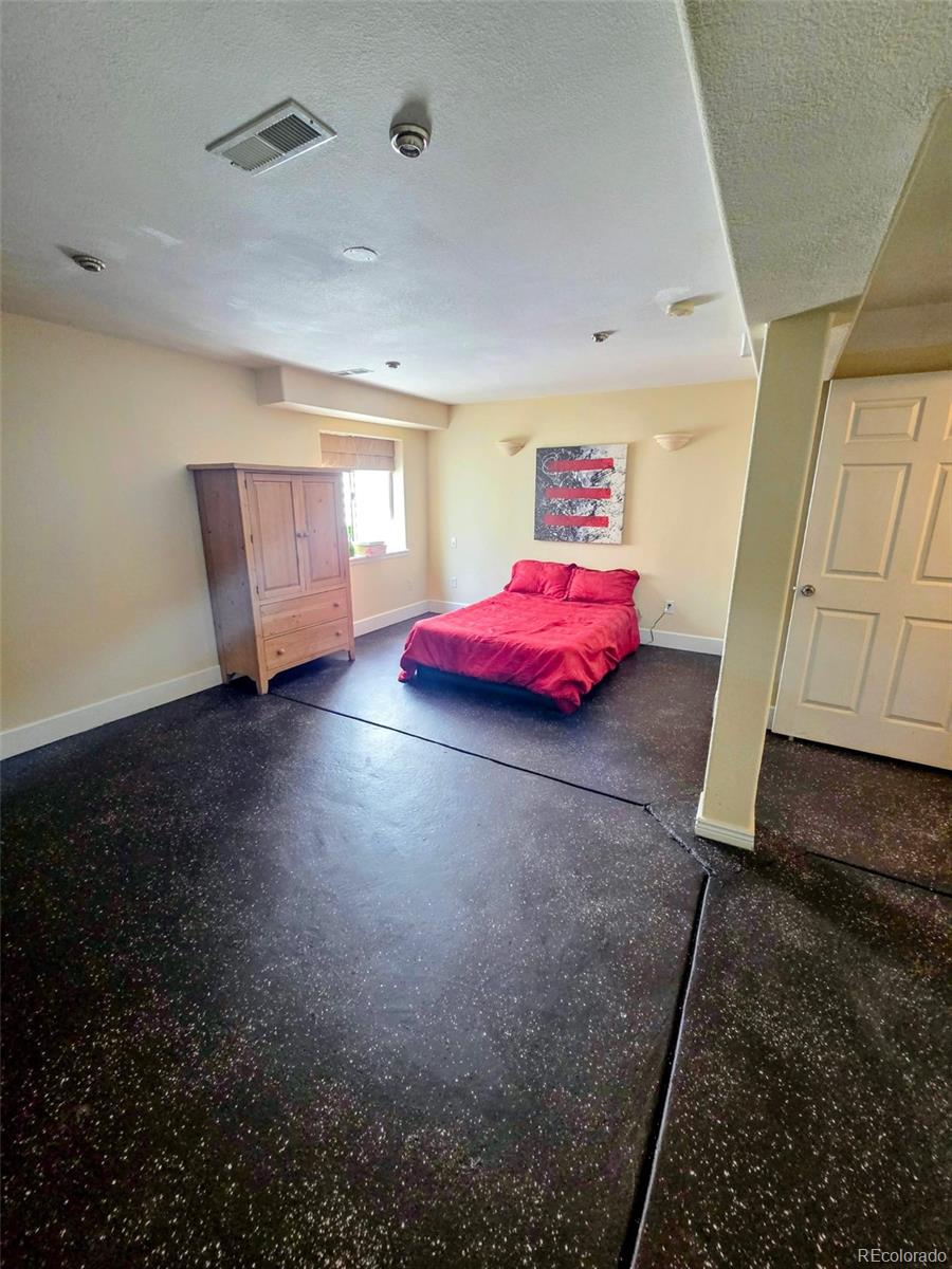 4873 Cornish Court Denver CO 80239