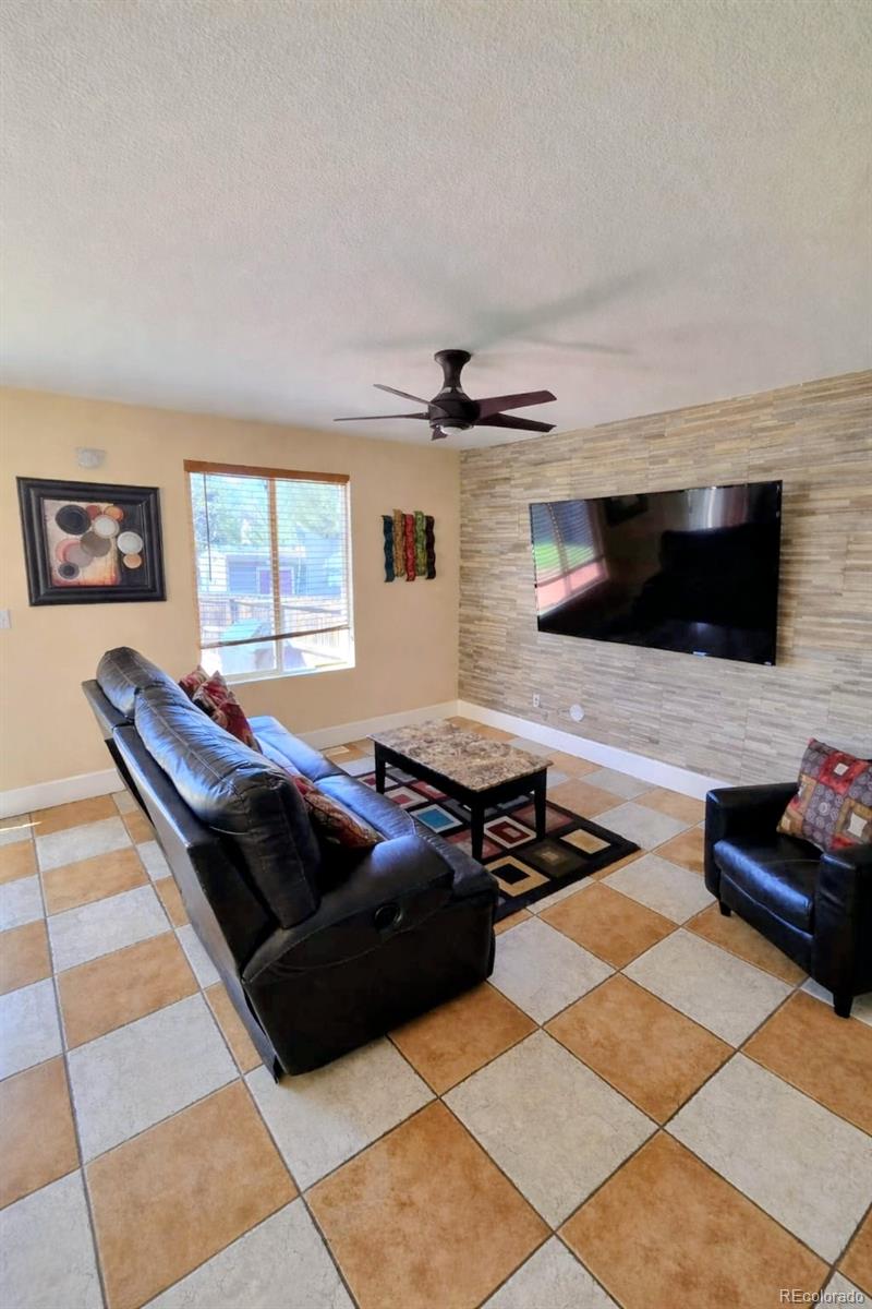 4873 Cornish Court Denver CO 80239