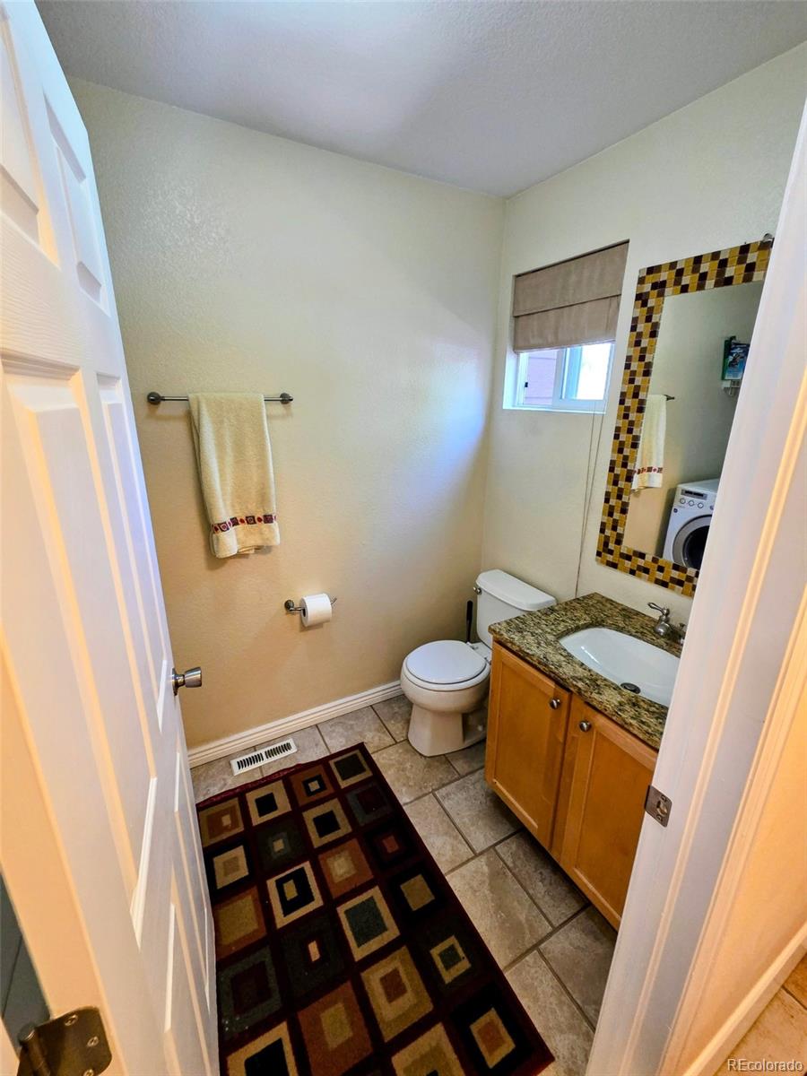 4873 Cornish Court Denver CO 80239