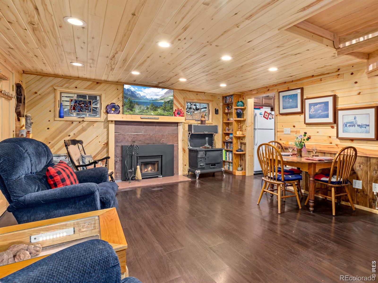 3154 Riverside Drive Lyons CO 80540