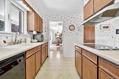 5843 Urban Court Arvada CO 80004