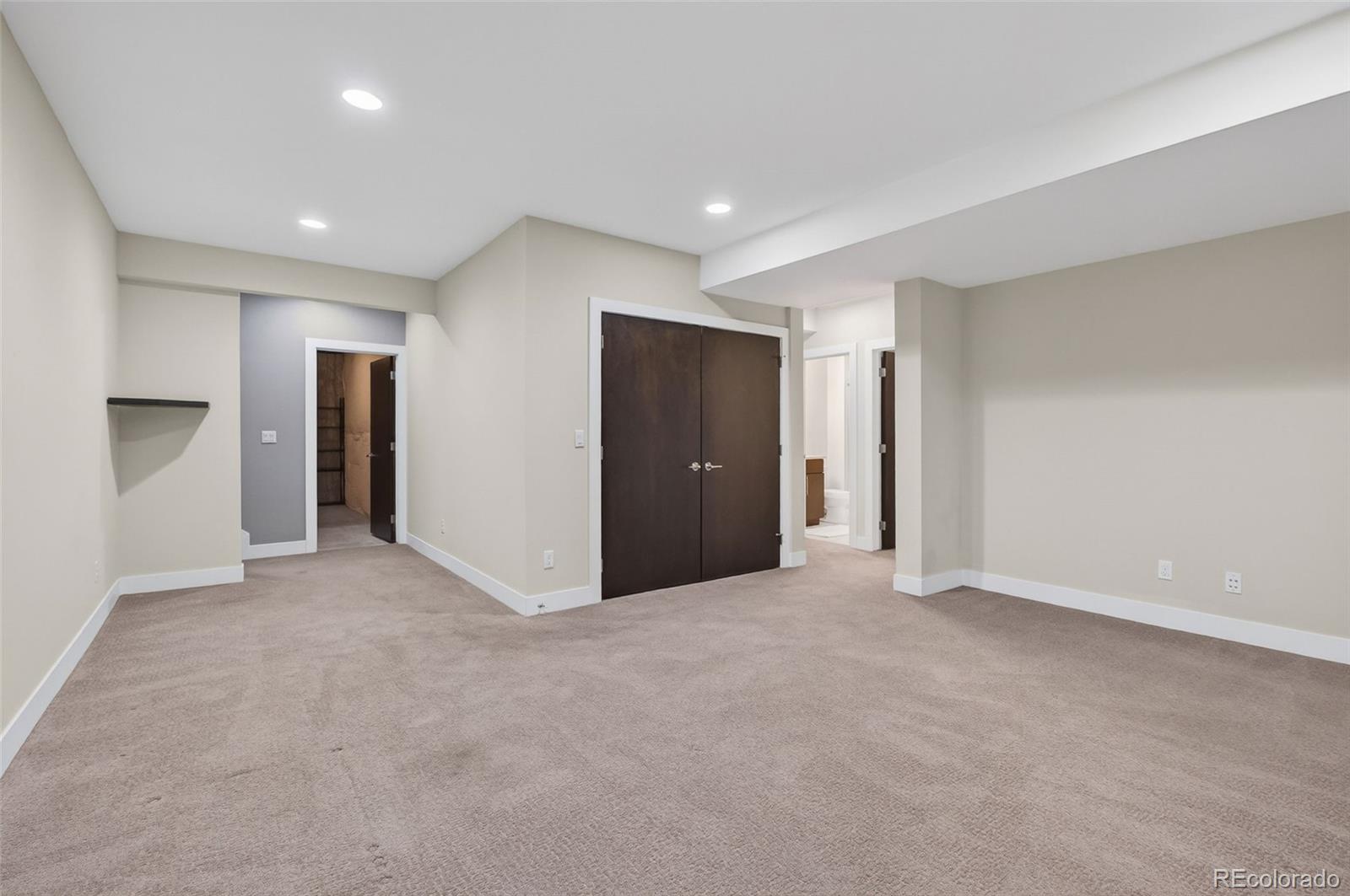 2738 W 43rd Avenue Denver CO 80211