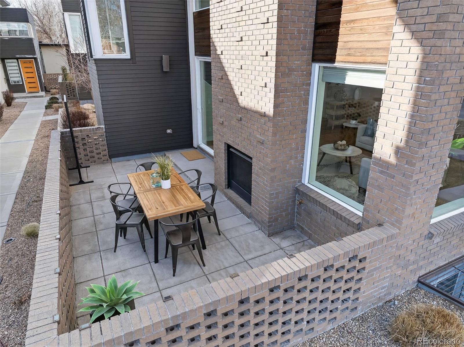 2738 W 43rd Avenue Denver CO 80211