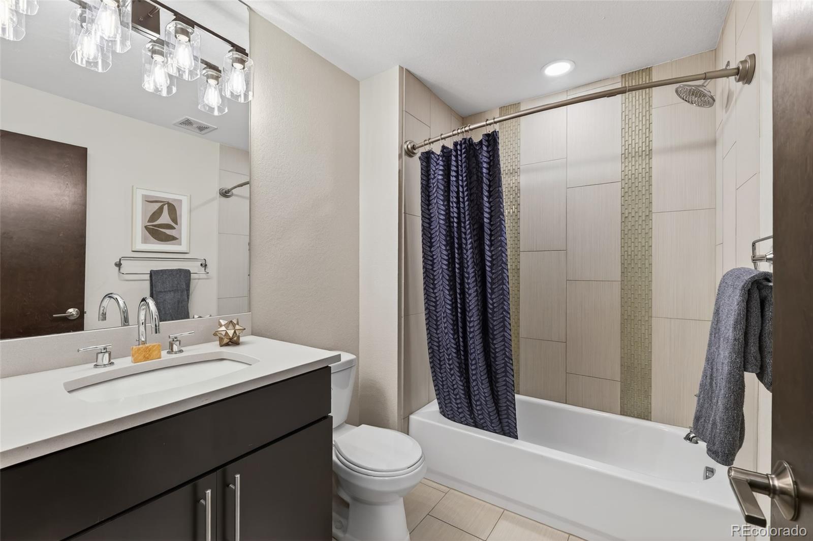 2738 W 43rd Avenue Denver CO 80211
