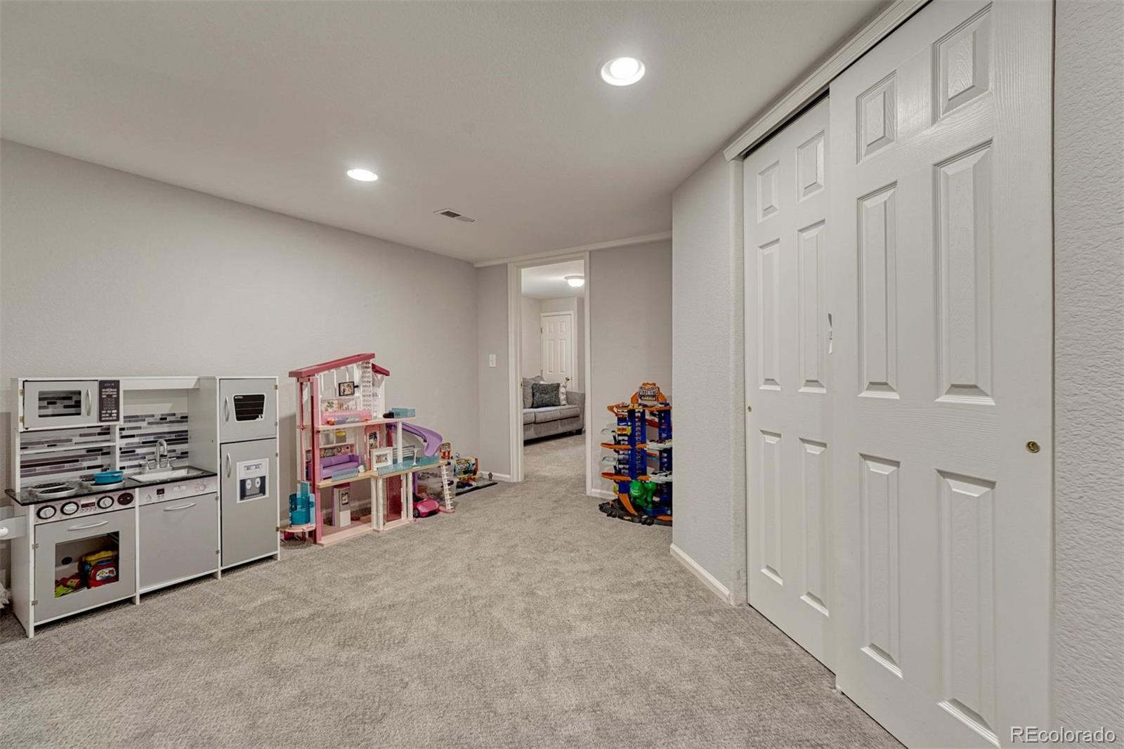 7135 Leopard Drive Lone Tree CO 80124