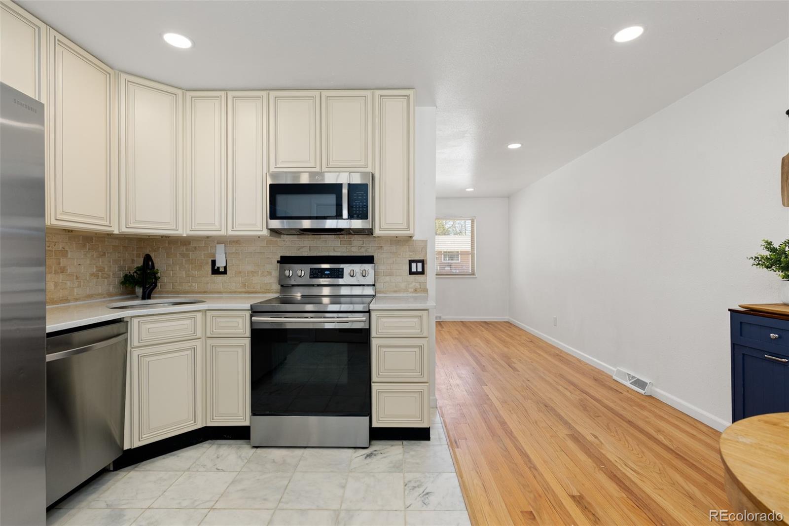 887 Clarkson Court Denver CO 80229