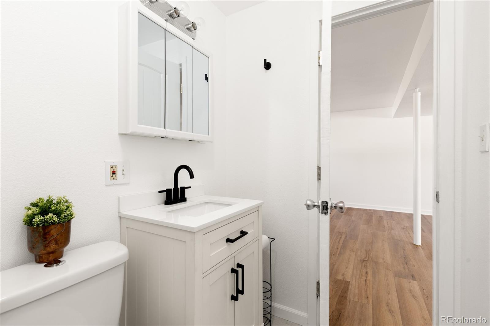 887 Clarkson Court Denver CO 80229
