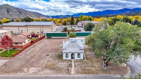 1345 E. Street Salida CO 81201