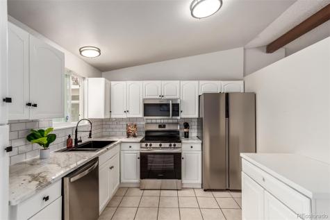 4218 S Cathay Way Aurora CO 80013